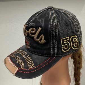 True religion 56 Cap .